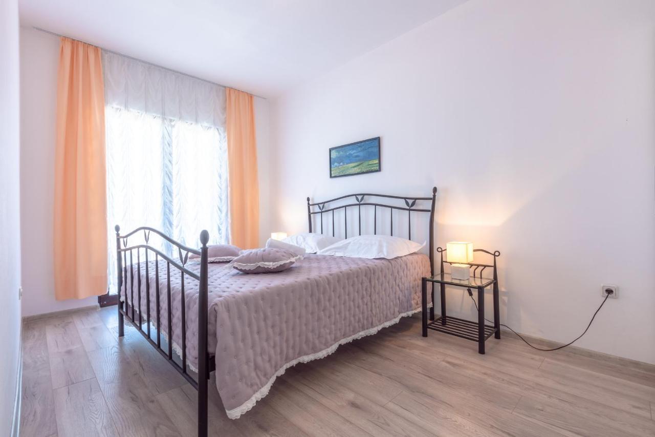 Holiday Home Insulam Mare تروغير المظهر الخارجي الصورة